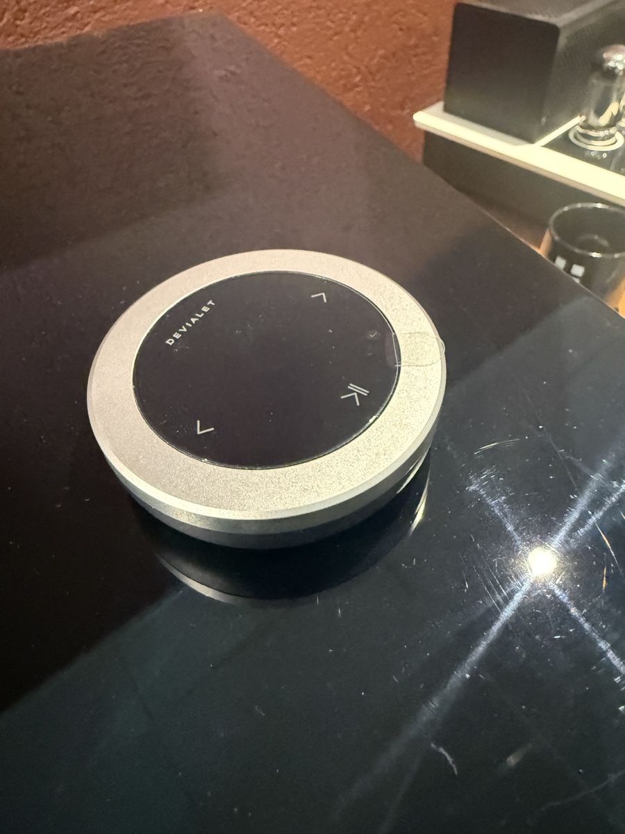 Fernbedienungen: Devialet Remote neu (Händler) – Neu (gemäss Beschreibung) aus dietlikon von avspalinger 1