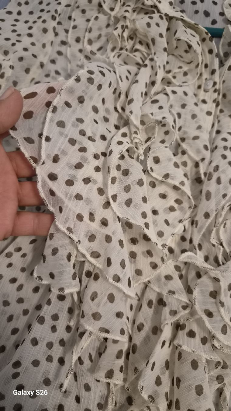 Blusen: Bluse  – Gebraucht aus Oberglatt ZH von nat_c6k7 2