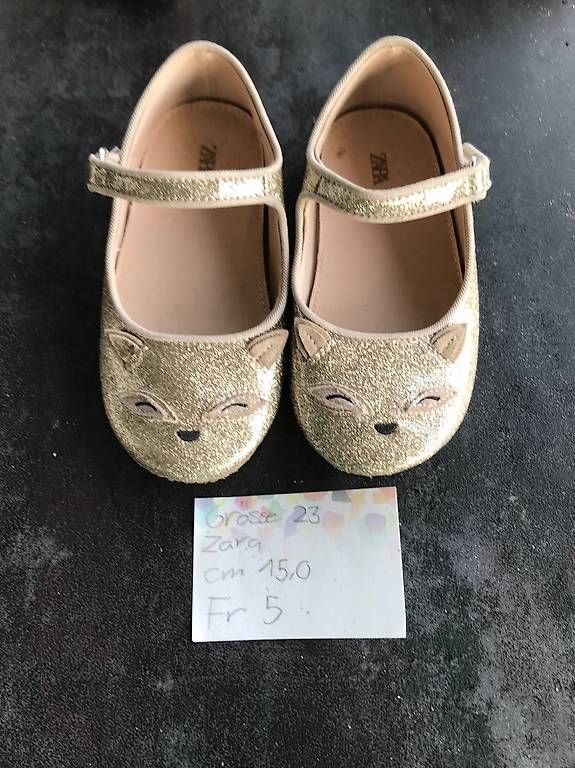 Chaussures filles: Halbschuhe Gr 23 (15cm), Zara – D'occasion à Stettlen par pie_8sys