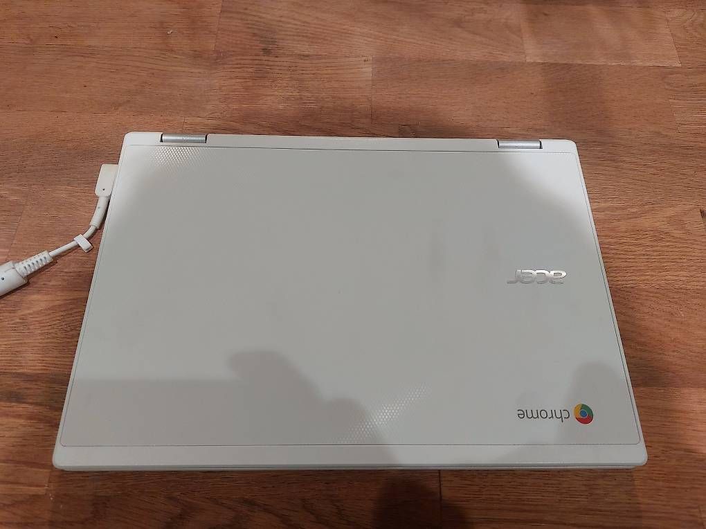 Portables: Chromebook 2017 – D'occasion à Lausanne par sou_hwf2 1