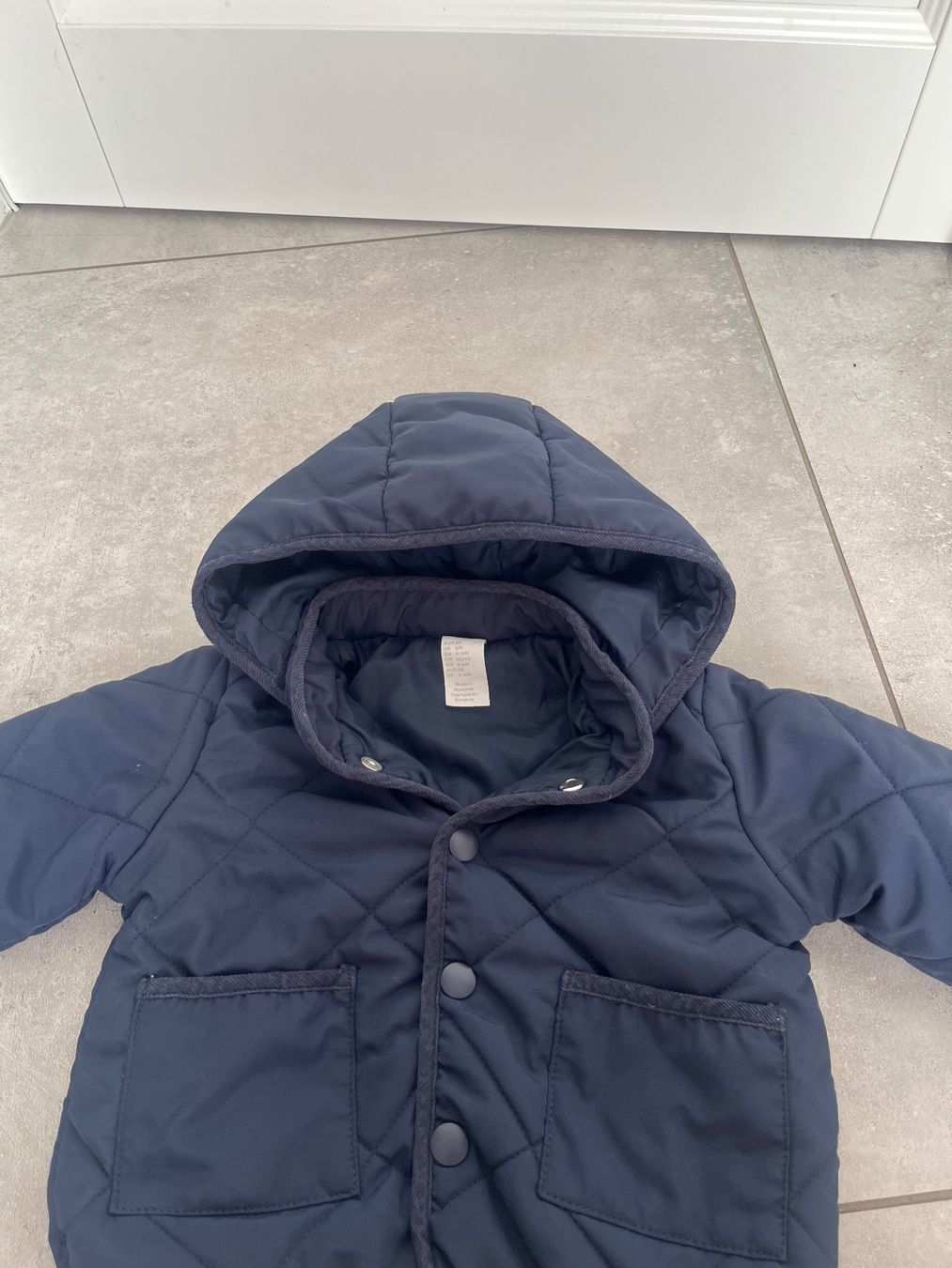 H&M Vestes & Manteaux: H&M, Steppjacke, Übergangsjacke, dunkelblau, Gr. 68 – D'occasion à Mollis par Miss_Dresses 4