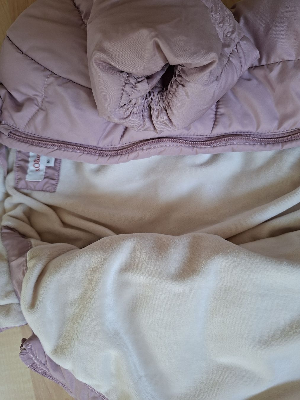 S.Oliver Giacche & Cappotti: s.Oliver Herbst/Winterjacke Mädchen Gr. 80 – Usato da Niederlenz venduto da Sol7d 4