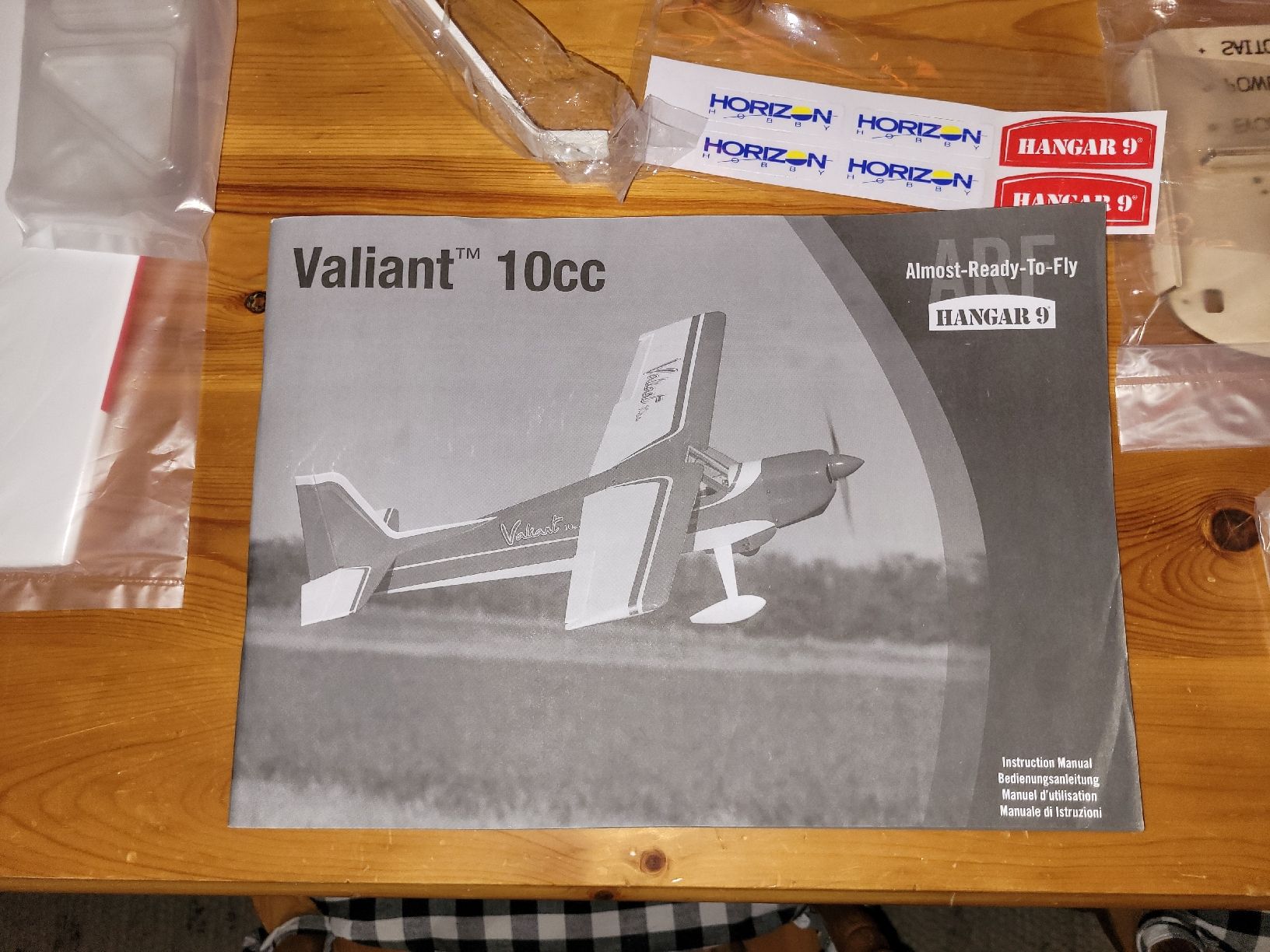 RC Modellbau: Valliant 10 Hangar 9 Arf – Gebraucht aus Wattenwil von hps_z6w9
