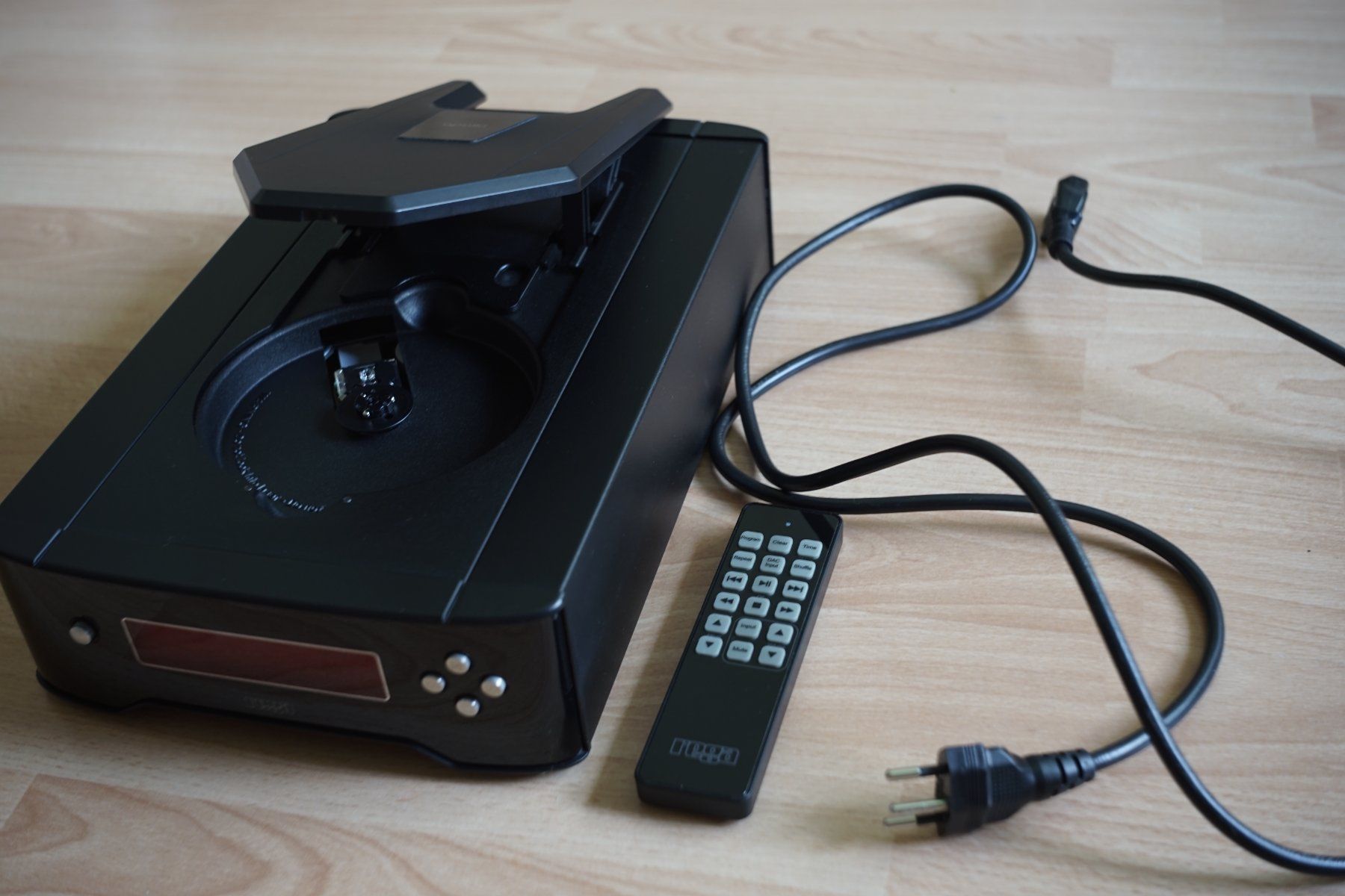 Rega Multimediaplayer & Streamer: Rega apollo cd player – Gebraucht aus Steinhausen von joe_9htr 2