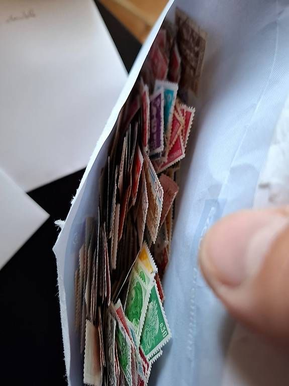 Tutti i francobolli: Lot de timbres – Usato da fribourg venduto da sch_kx7n 4