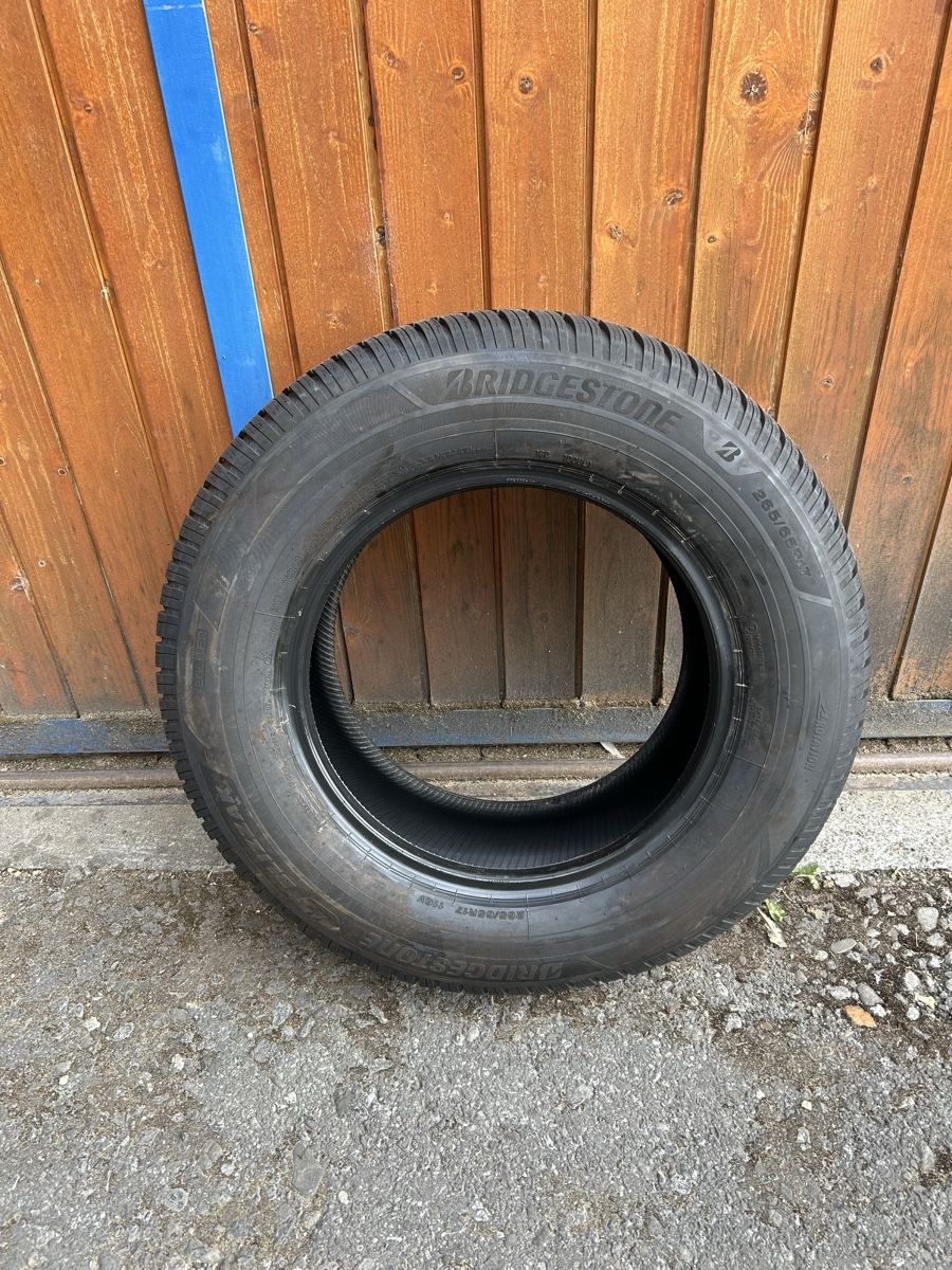 Tutti pezzi di ricambio auto: Bridgestone Blizzak – Usato da Hochdorf venduto da El-Rongillo