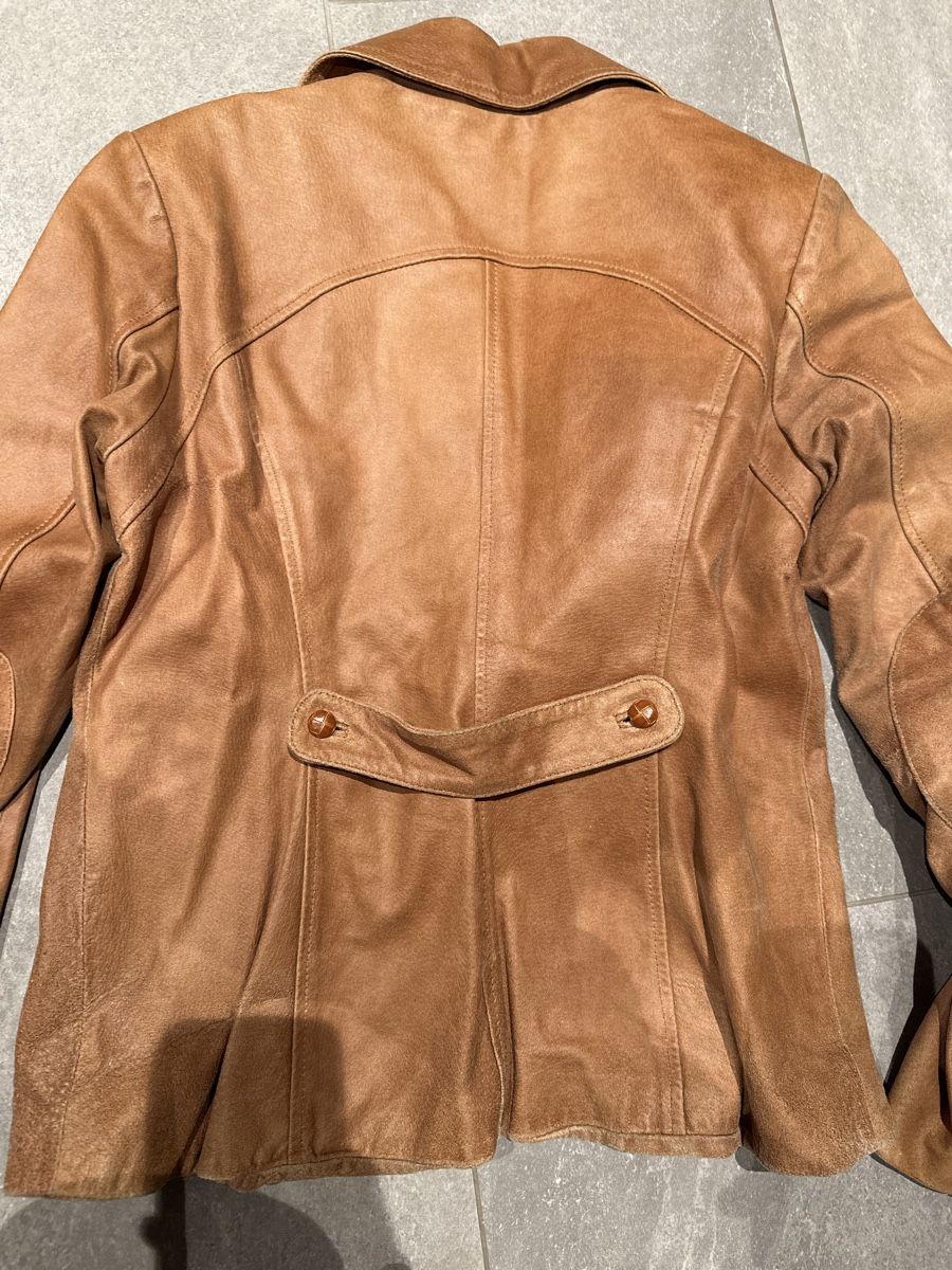 Giacche: Schicke braune Lederjacke Grösse 38 – Usato da Liestal venduto da ell_6xc7 3