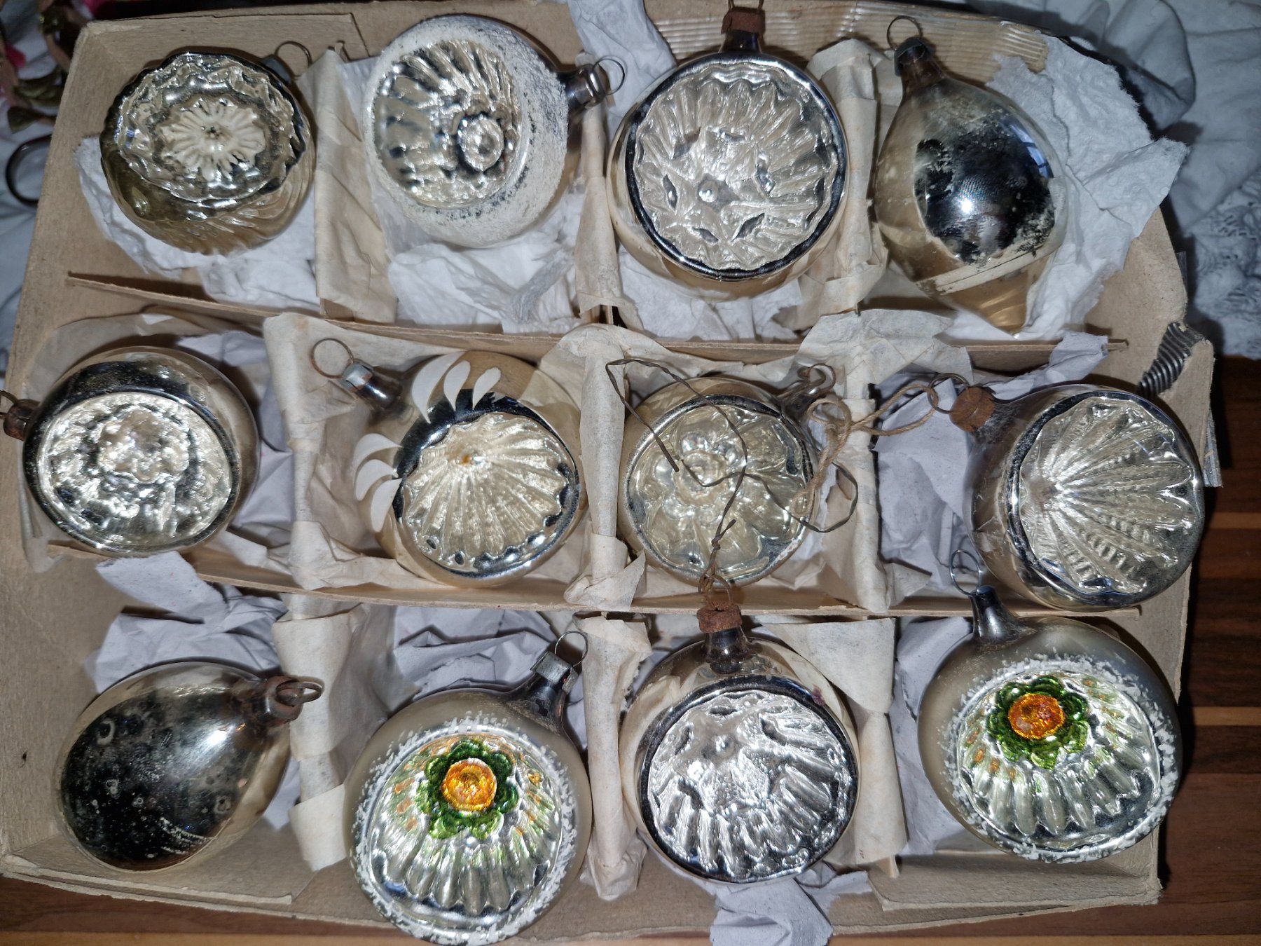 Tutte le decorazioni: antiker Christbaumschmuck – Usato da Guarda venduto da rue_bpd7