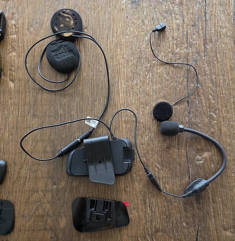 Funktechnik: Cardo PACKTALK BOLD Duo  Bluetooth Intercom Doppelset – Neu (gemäss Beschreibung) aus Lachen SZ von Rosenlunik 3