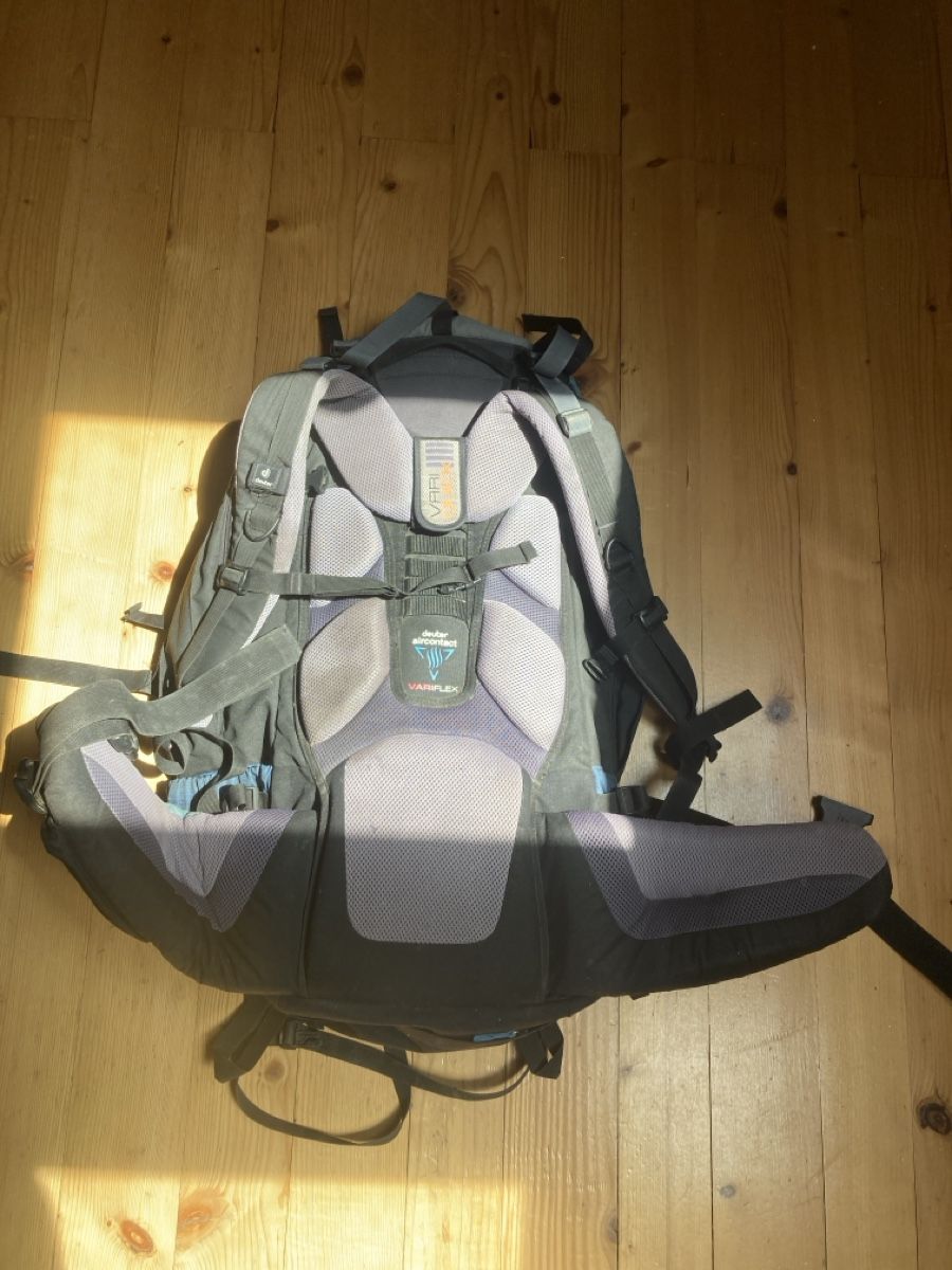 Deuter Zaini: Deuter 55+10 AirContact Rucksack – Usato da Bern venduto da AirTerj 1