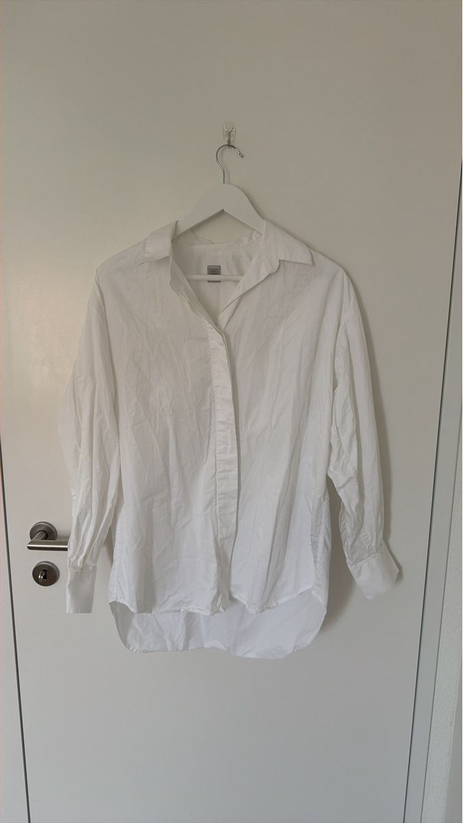 Eleventy Blusen: Eleventy white shirt with open sleeve M – Gebraucht aus Thalwil von dal_c7n9