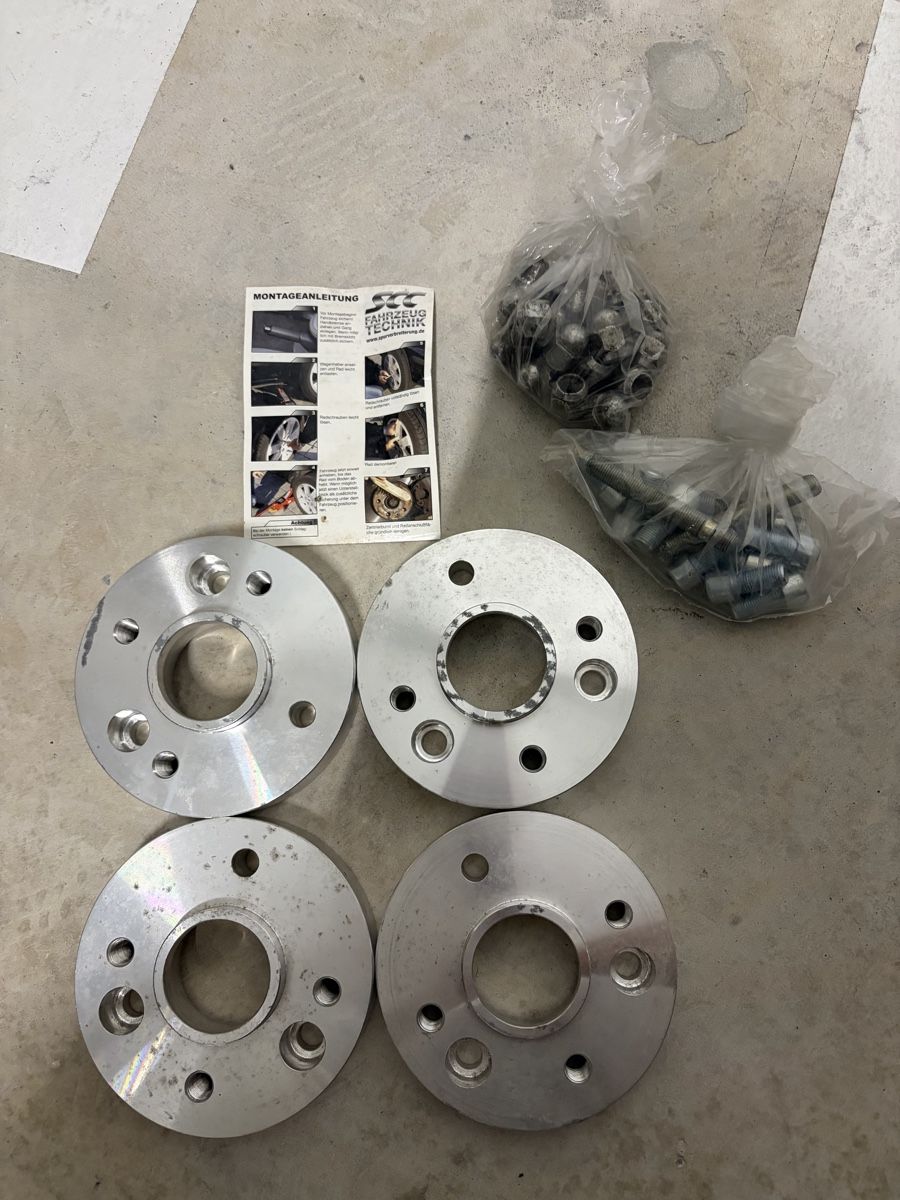 Tutti pezzi di ricambio auto: Lochkreisadapterplatten Set – Nuovo (secondo la descrizione) da Benken SG venduto da DFplayer12