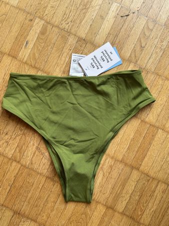 H&M Olive Green High-Waisted Bikini Bottoms - Size M