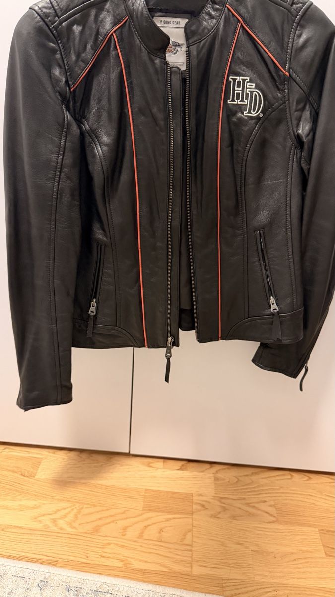 Harley-Davidson Jacken: Original Harley Davidson Motorradjacke – Gebraucht aus Schafisheim von Lola1993 1