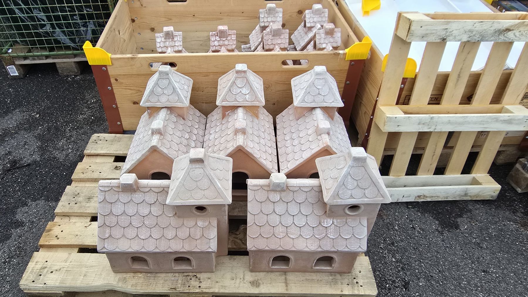 Alle Dekorationen: Restposten 11 Tonhäuser Deko Gartenhaus – Neu und originalverpackt aus Dussnang von kevin0812 1