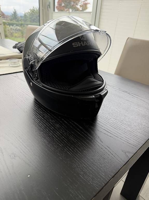 Helme & Visiere: Motorradhelm SHARK – Gebraucht aus Rain von LuzRaeder
