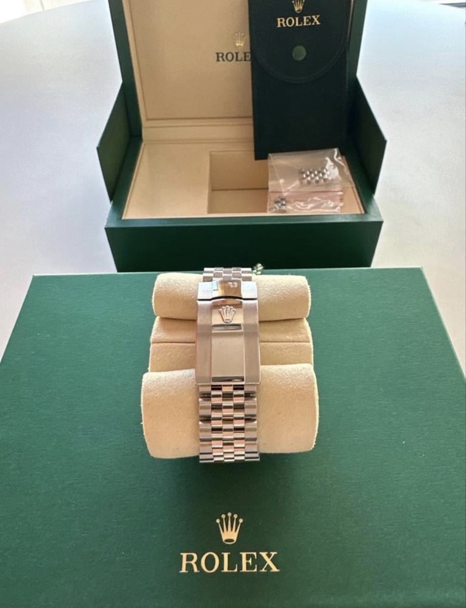 Rolex Montres: Rolex Datejust 41mm - Full Set  – Neuf (Voir description) à Celerina par Alexandro_369 6