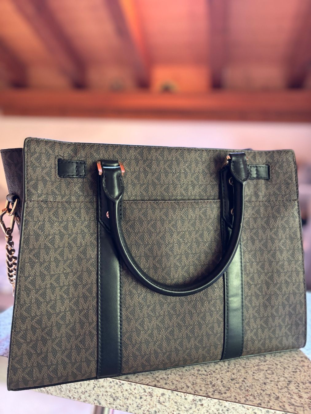 Michael Kors Taschen für Damen: Handtasche MICKAEL KORS – Gebraucht aus La Garde (Sembrancher) von jan_b6mp 1