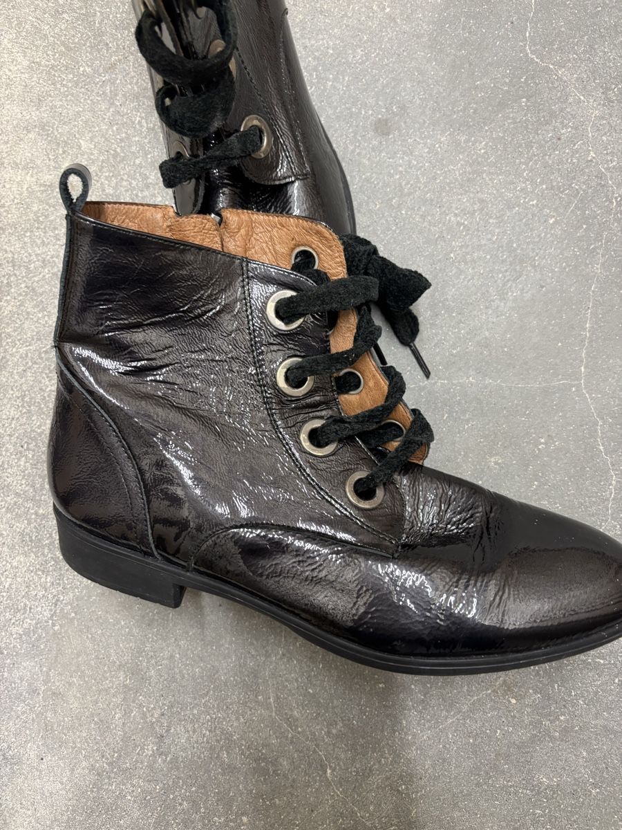 Scarpe da donna: Bottine cuir AHA – Usato da Ostermundigen venduto da Delphine74 1