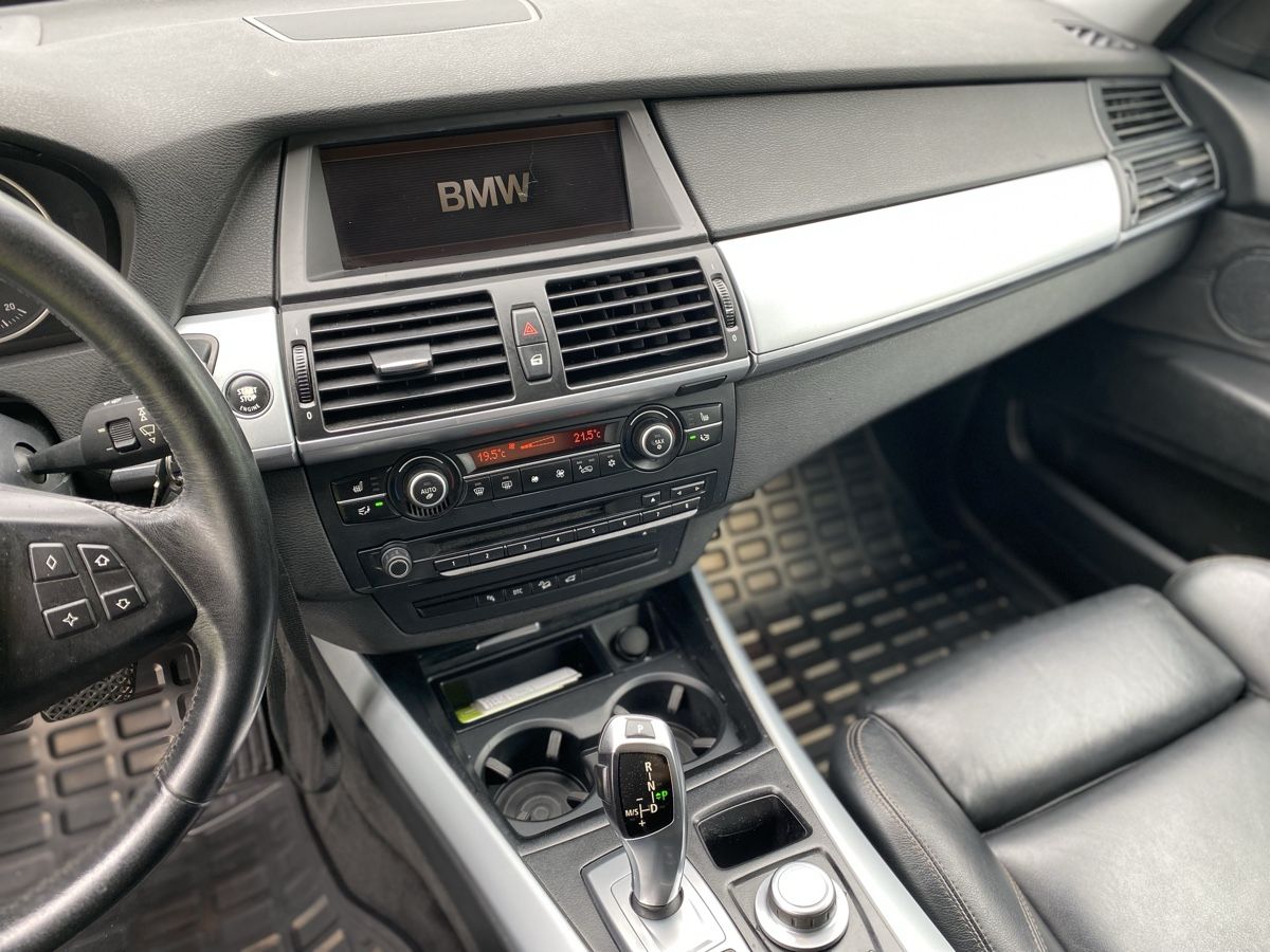 BMW Automobili: BMW X5 3.0d  ab MFK – Usato da St. Margrethen SG venduto da Bori82 7