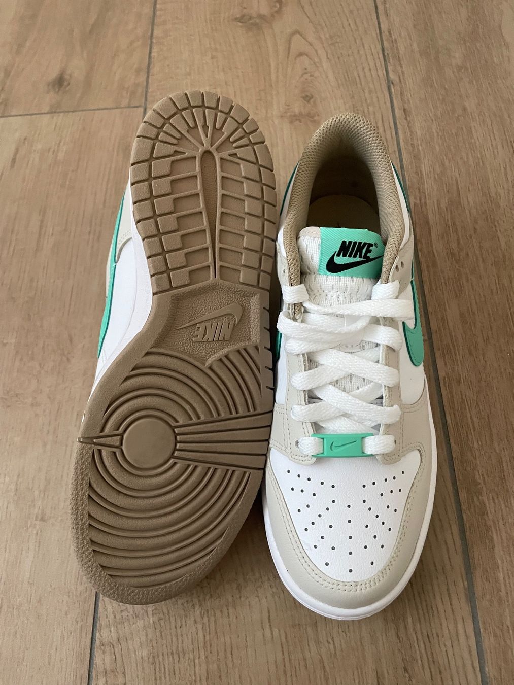 Nike Schuhe für Jungen: Nike Dunk Low (GS) Gr. 38 NEU – Neu und originalverpackt aus Waltenschwil von hansnine 5