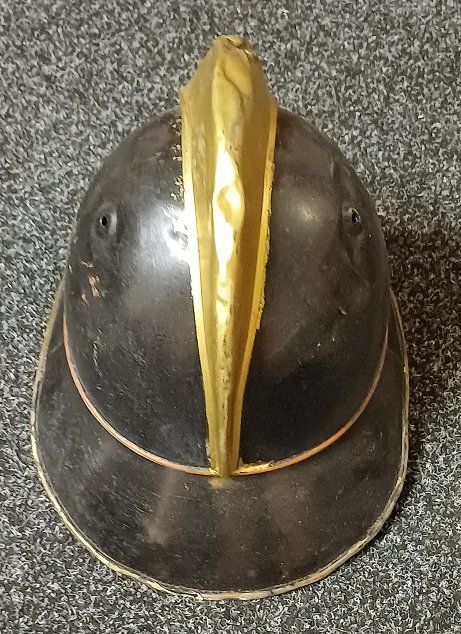 Pompieri: Feuerwehrhelm Schweiz Antik - Schwarz-Messing – Usato da Zürich venduto da FirefighterZH_118 1