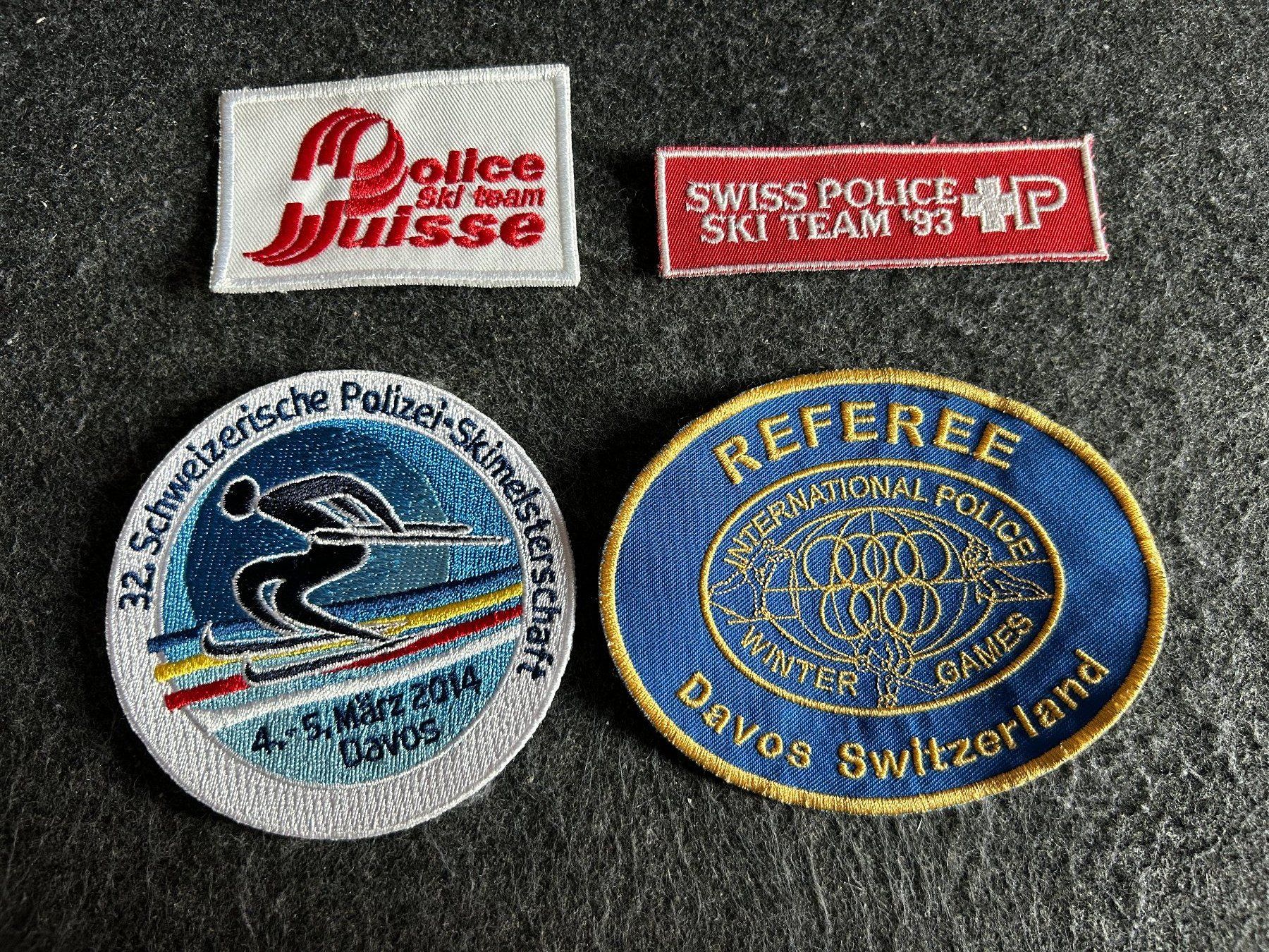 Placchette & Badge: Konvolut Patches Schweizer Polizei Sport – Usato da Berikon venduto da DGC-1995