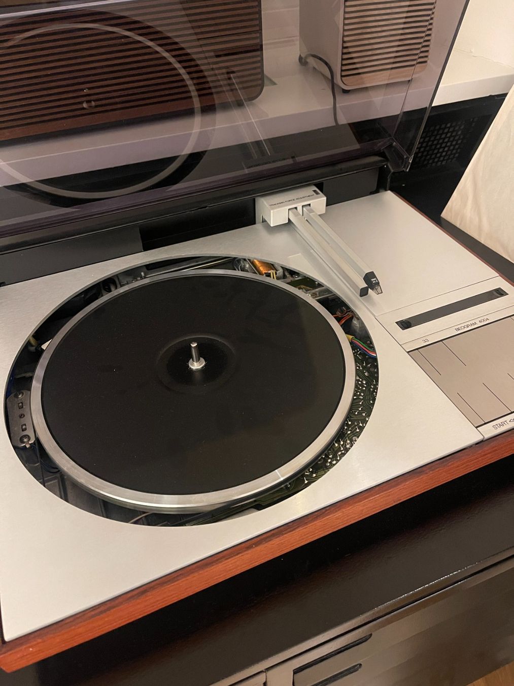 Bang & Olufsen Giradischi: Bang & Olufsen BeoGram 4004 revidiert – Usato da Luzern venduto da BeoPlayer 4