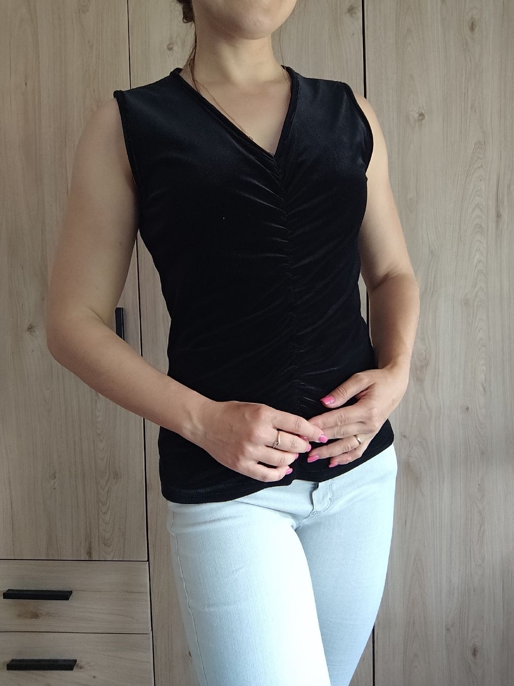 Tops: Black Velvet Top Size S Canda – D'occasion à Mägenwil par VintageGirly