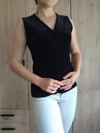 Black Velvet Top Size S Canda