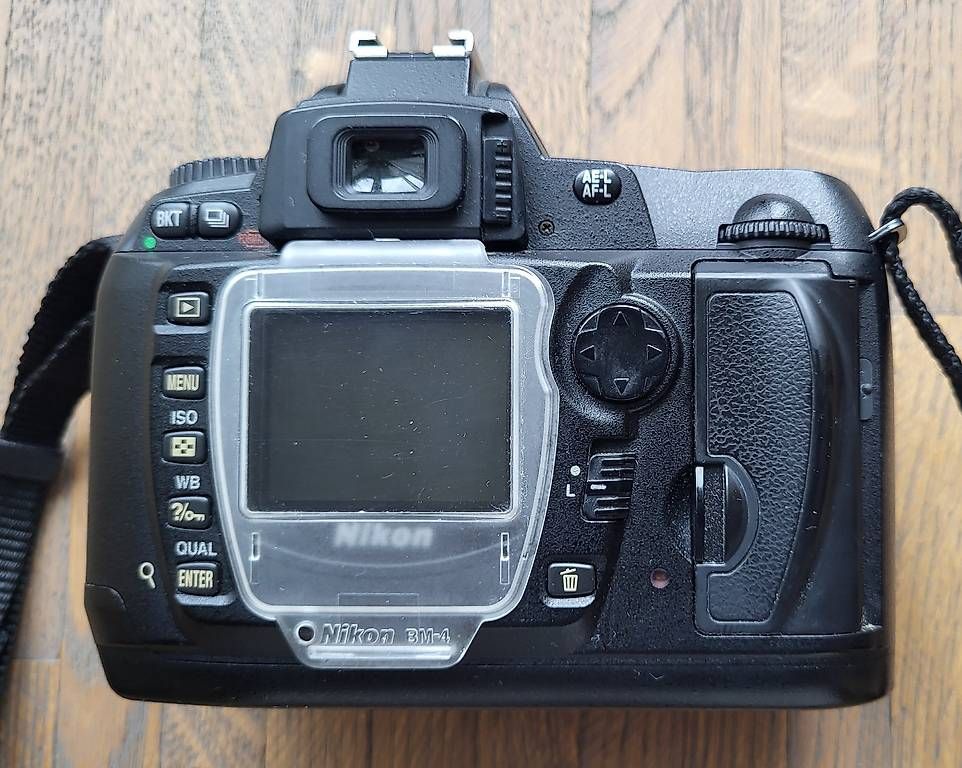 Nikon Appareil photo: Nikon D70, 6.1M Pixel, Spiegelreflex Body – D'occasion à Steffisburg par ausdemschneider 2