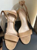 Damenschuhe Sandalen Schnürung beige Leder Grösse 38