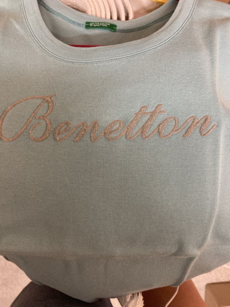 Benetton T-shirt: T-Shirt blau Benetton  – Usato da Urtenen-Schönbühl venduto da alessibas 2