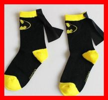 Batman Socken für Kinder Jungs Superheld DC Comics Batmobil