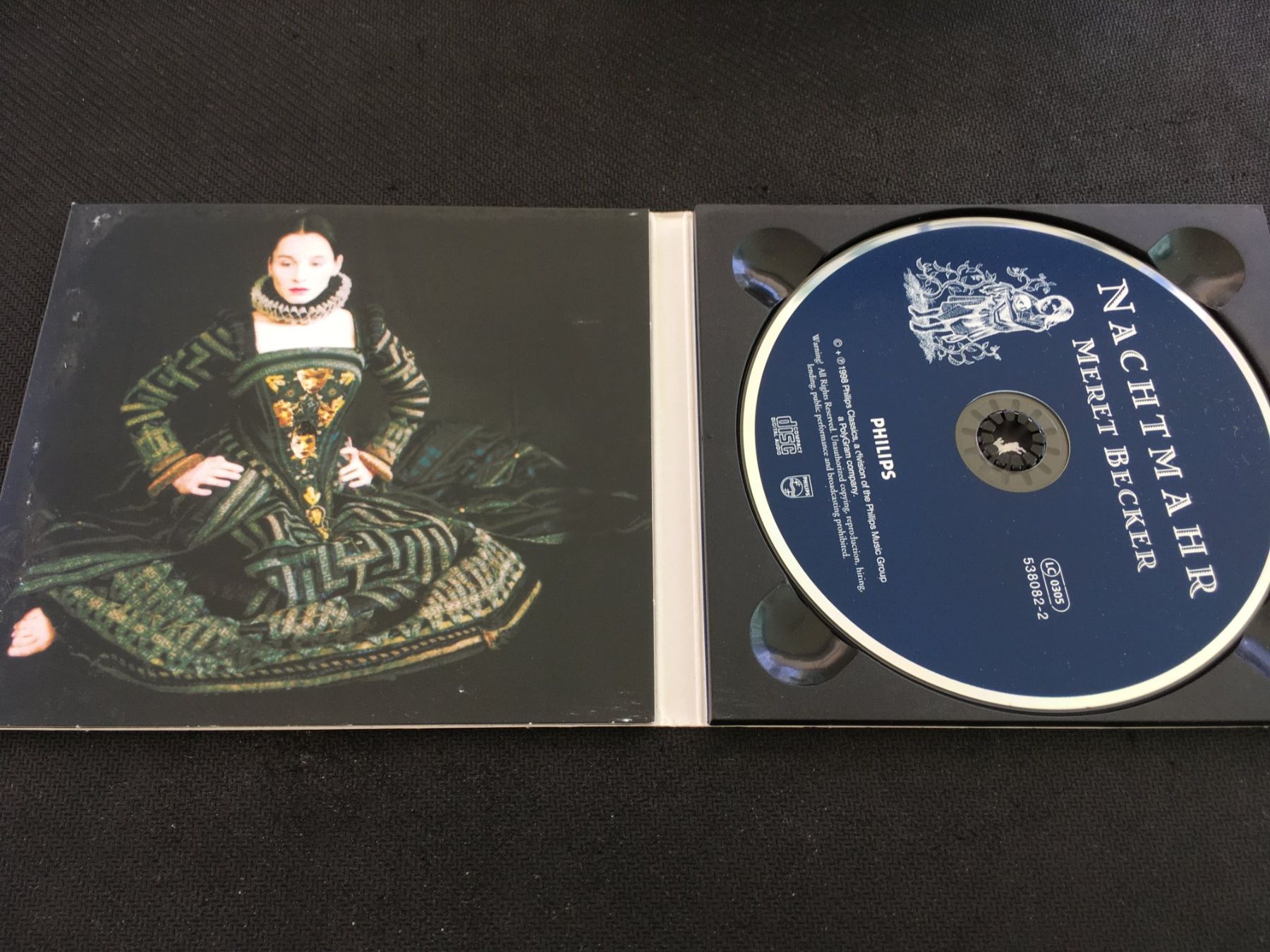 CD: Nachtmahr - Meret Becker -CD- – Usato da St.Gallen venduto da MedienJoe 1