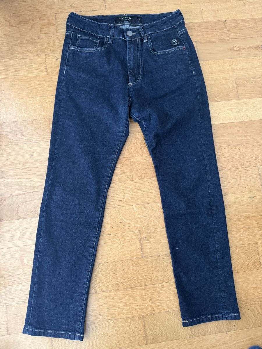Elias Rumelis Jeans: Elias Rumelis Jeans – Usato da St. Gallen venduto da Emifrei