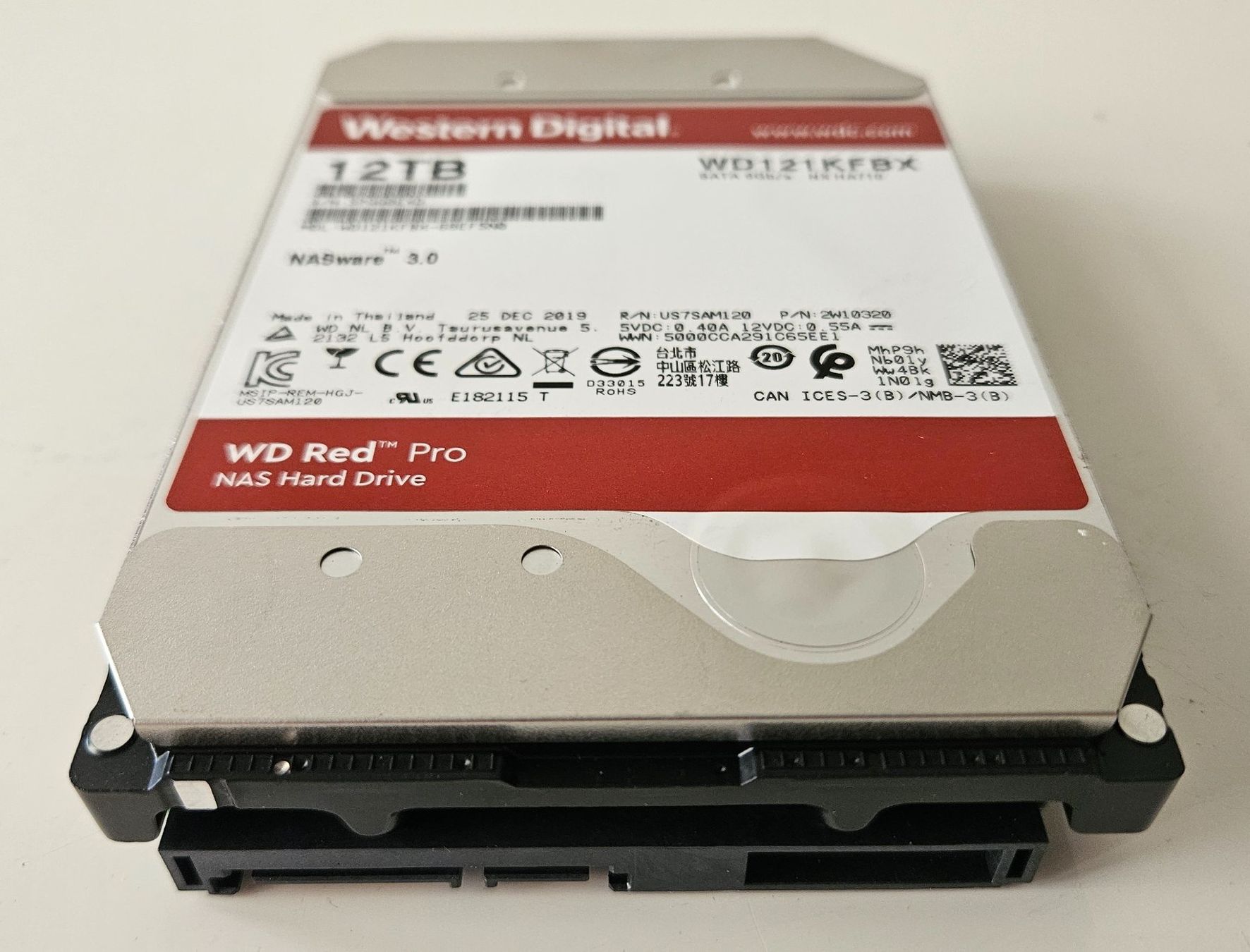 Western Digital Harddisks: 12TB WD Red Pro WD121KFBX – Gebraucht aus Lausanne von FamilleCool 2
