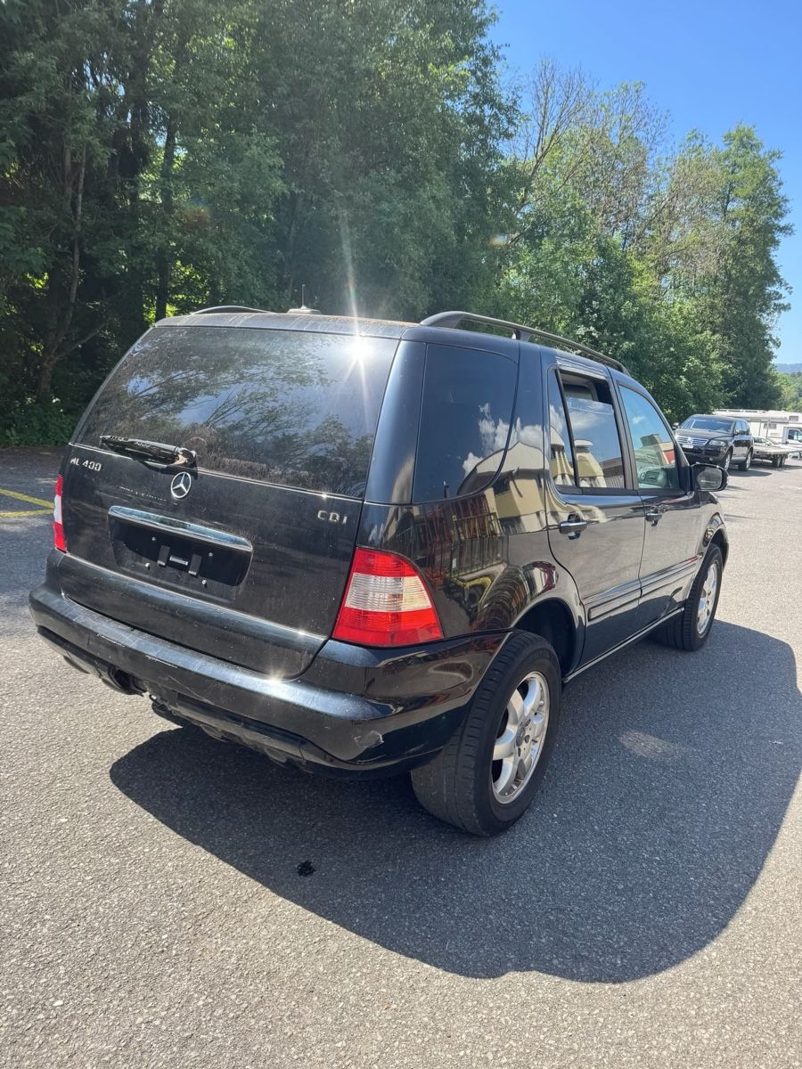 Mercedes-Benz Automobili: Mercedes-Benz ML 400 CDI – Usato da Vevey venduto da mar_mc29 3