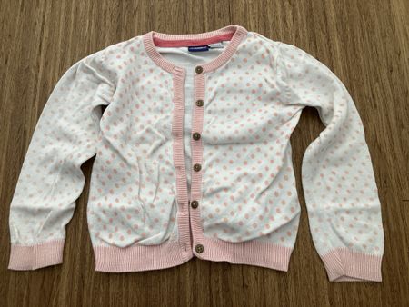 Strickjacke Gr. 98/104 mit Punktmuster 🛍️