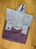 Kuscheliger Surfponcho für Erwachsene aus Bambus – wie neu!