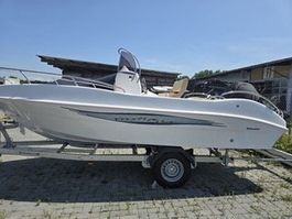 Motorboot