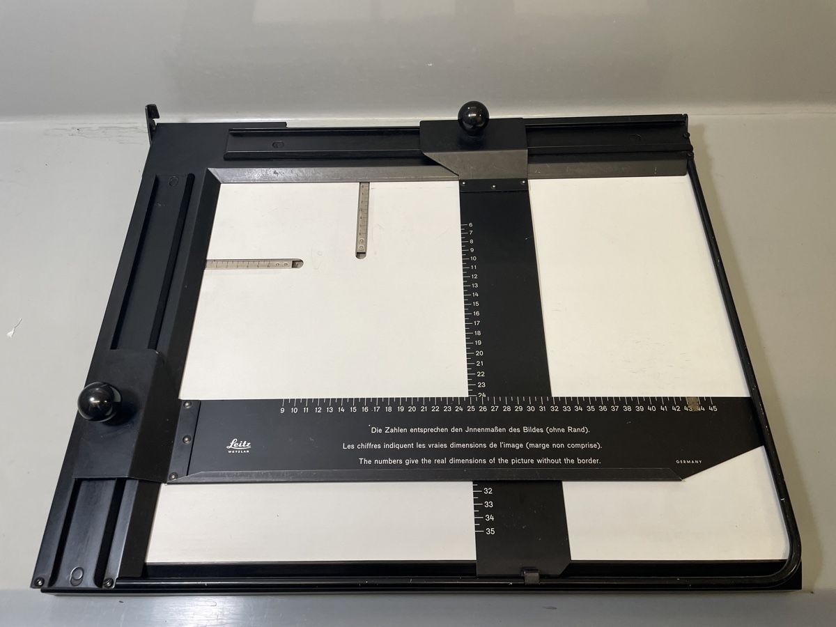 Leitz Laboratorio & Camera oscura: Leitz Wetzlar - 40x30 - Darkroom Easel – Usato da Châbles FR venduto da abner.