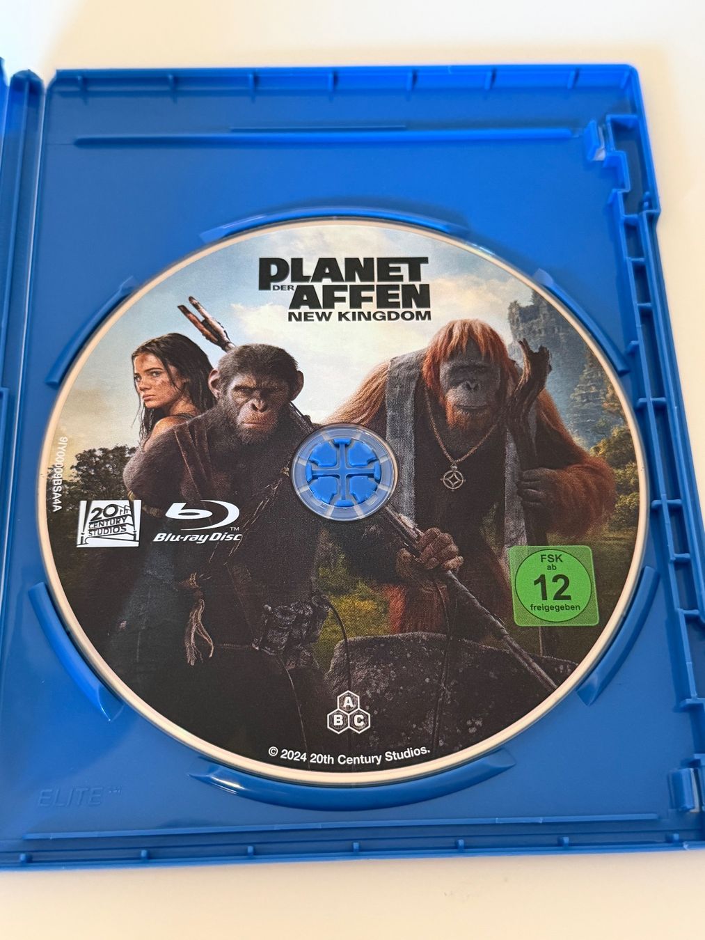 Tutti i DVDs: Planet der Affen New Kingdom Blu-ray – Nuovo (secondo la descrizione) da Altstätten SG venduto da sheamus 2
