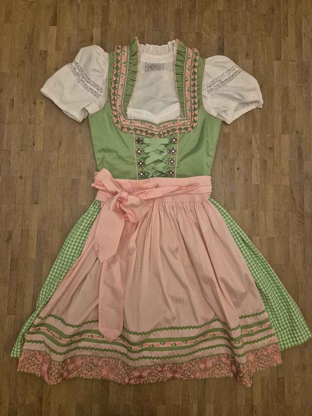 Vestiti: Landhaus Dirndl mit Bluse ,Grösse 36 – Usato da Winterthur venduto da obe_6hxf