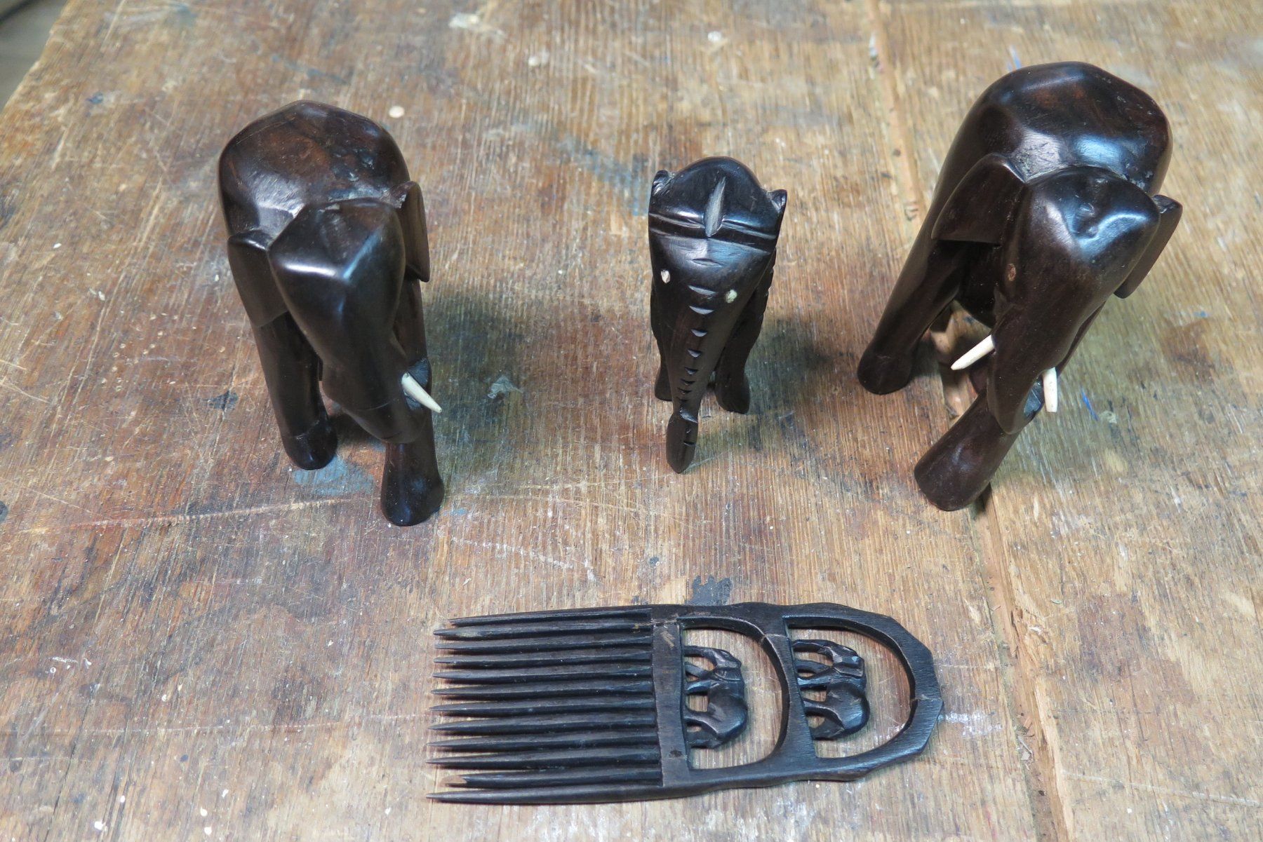Statuette: Elefanten Holzfiguren – Usato da Ehrendingen venduto da Gipsgrueb