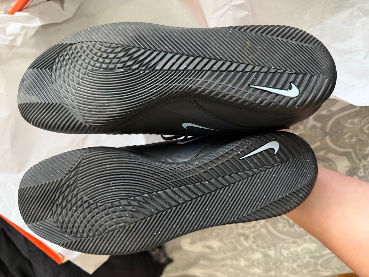 Nike Scarpe da uomo: Nike Phantom 6, Grösse 39, Neu – Nuovo (secondo la descrizione) da Zürich venduto da psoluch 1