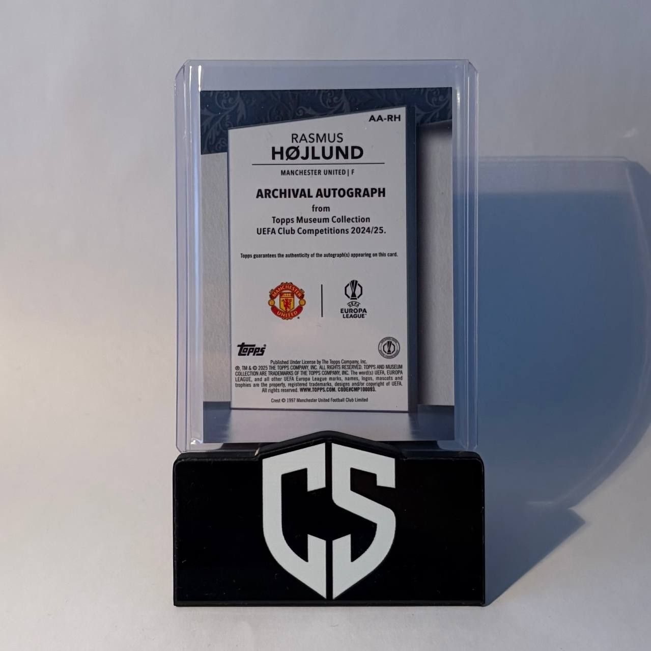 Topps Carte collezionabili: 2024-25 Topps Museum Collection Rasmus Hojlund Auto /75 – Usato da Oftringen venduto da collectsupply 1