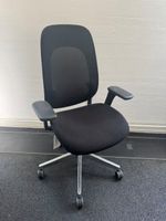 Giroflex 40 – Ergonomischer Bürodrehstuhl | Neuab Showroom
