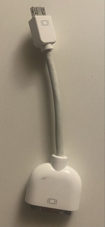Apple Lecteurs & Adaptateurs: Adaptateur Apple Mini DisplayPort vers VGA – D'occasion à Prez-vers-Noréaz par Onicolet11
