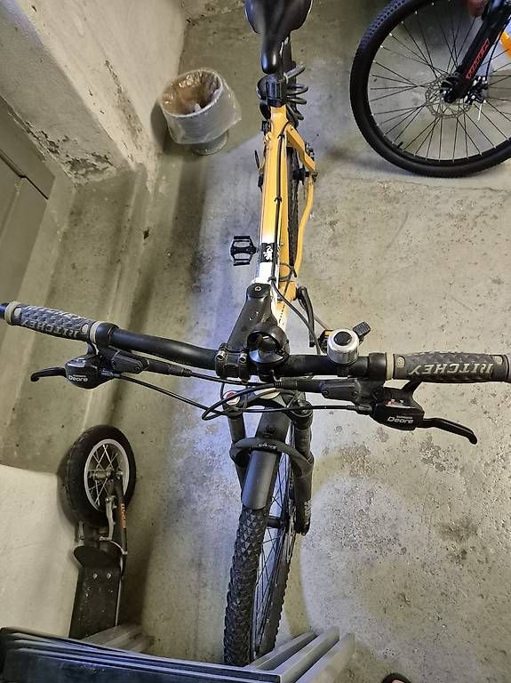 Biciclette: Velo Canyon cross country – Usato da Bern venduto da PhilippHa12 3